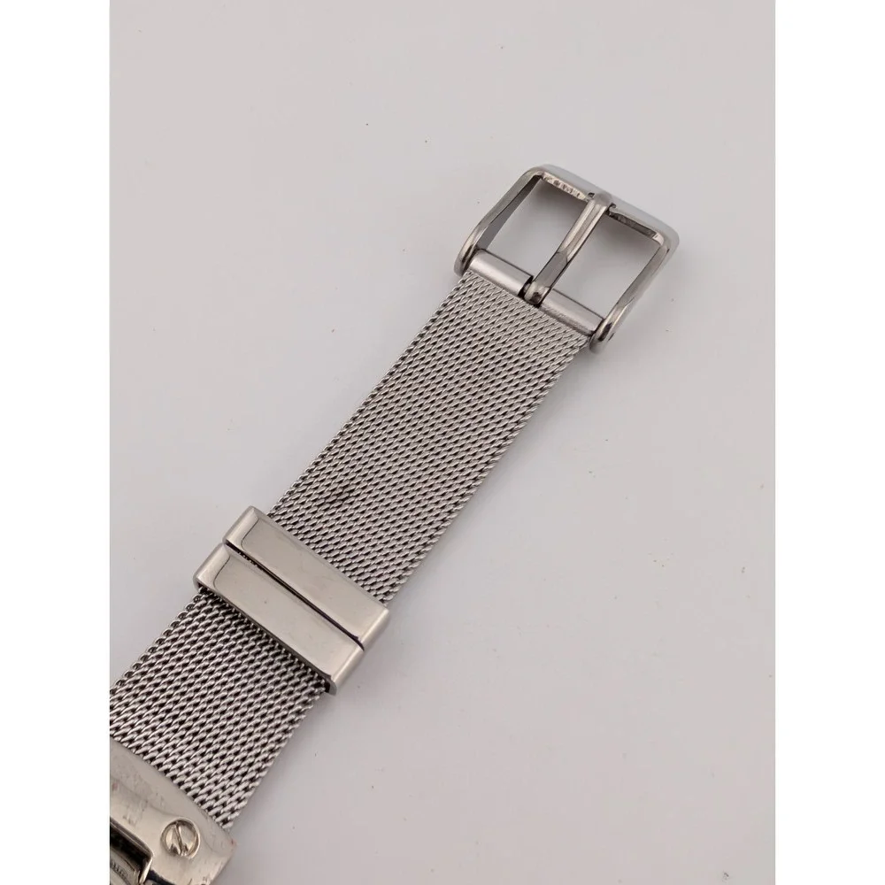 Women's Watch 34mm‎ Case Silver Tone Mesh Metal Band Diamond Accent- New Battery